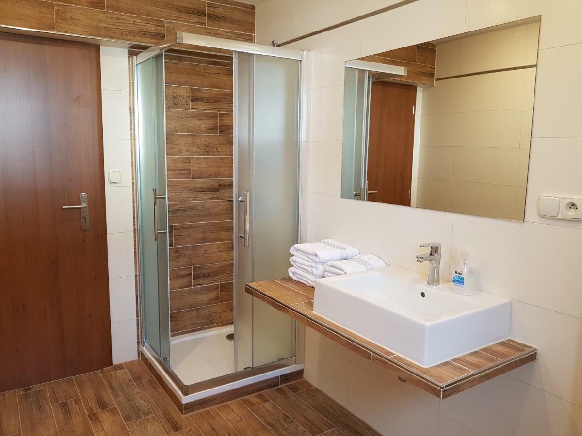 Štrba Guest House Boba מראה חיצוני תמונה