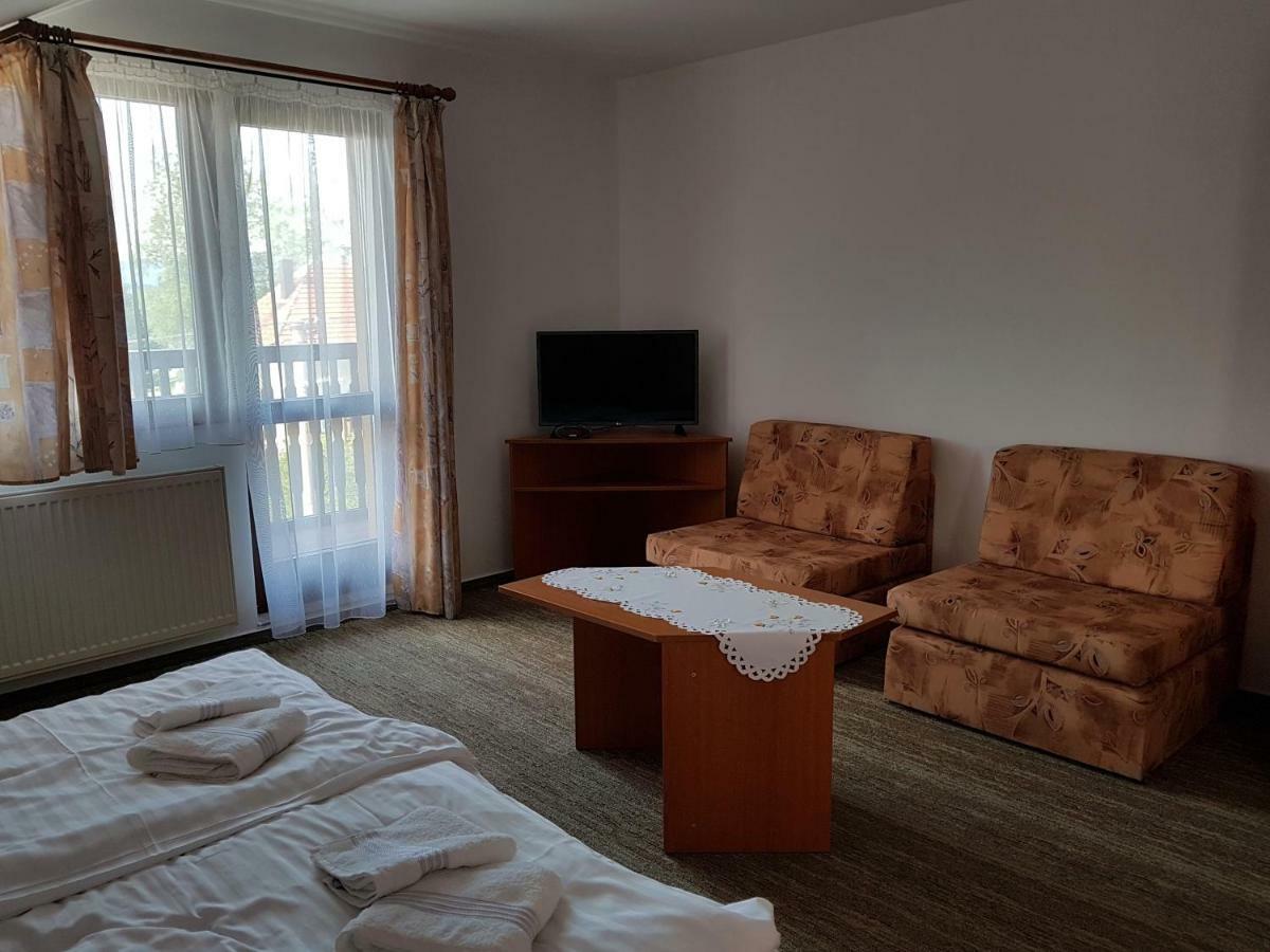 Štrba Guest House Boba מראה חיצוני תמונה