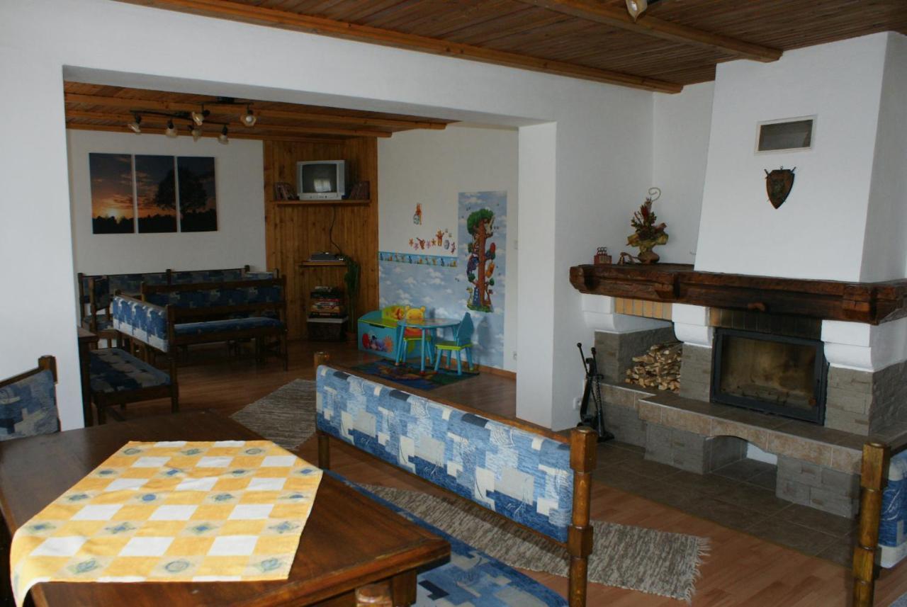 Štrba Guest House Boba מראה חיצוני תמונה