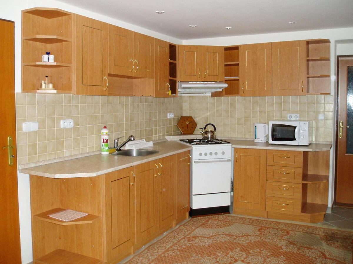 Štrba Guest House Boba מראה חיצוני תמונה